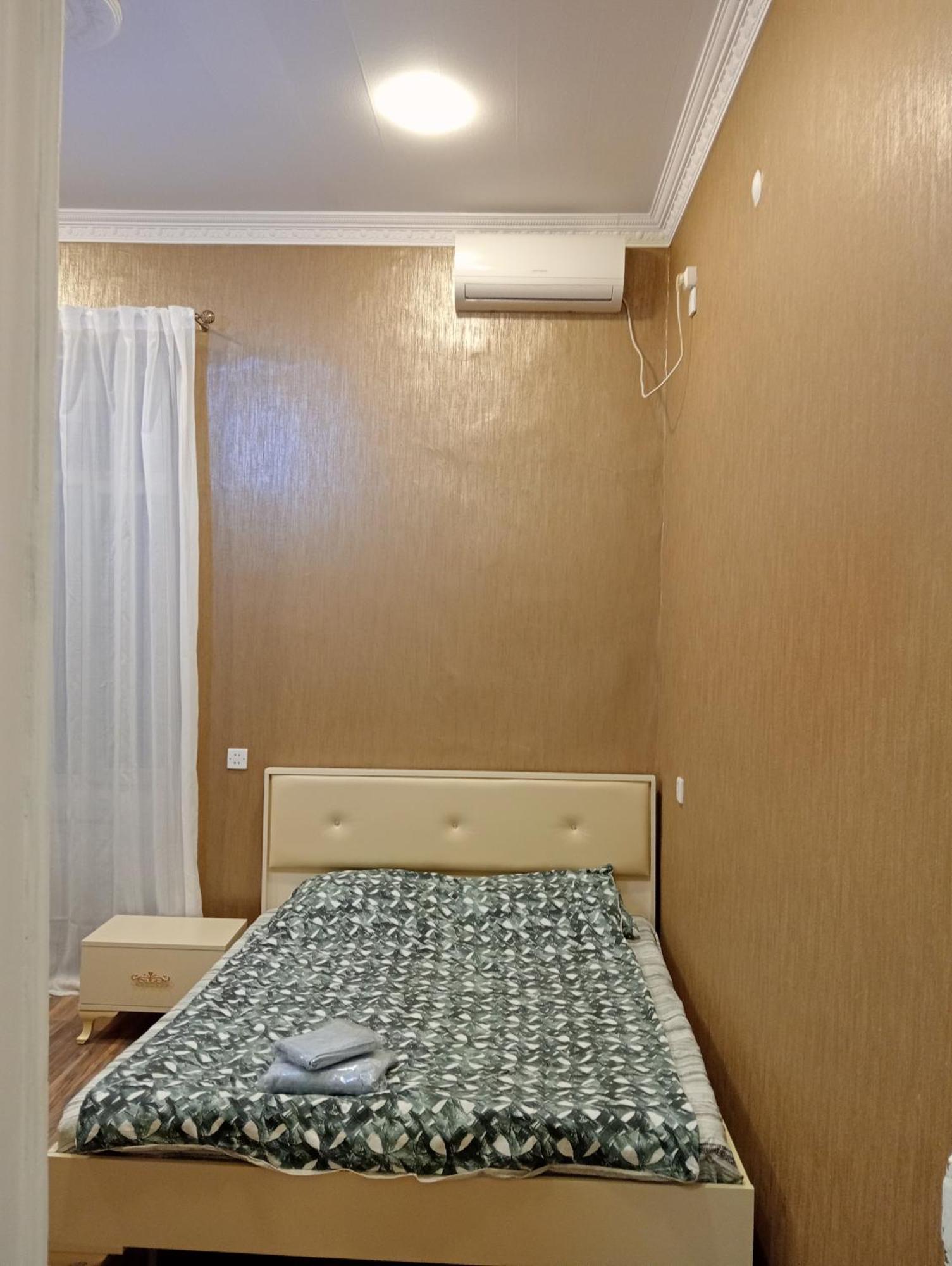 Apartment On The Delara Aliyeva Street Баку Екстер'єр фото